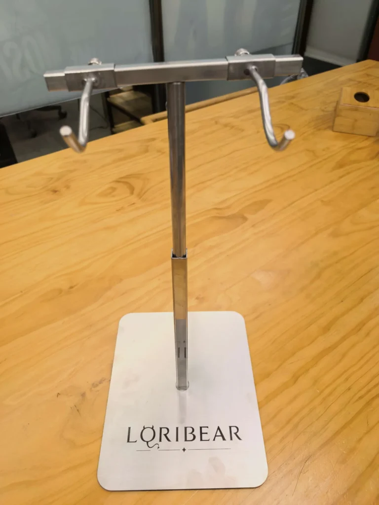 LORIBEAR Puppenständer